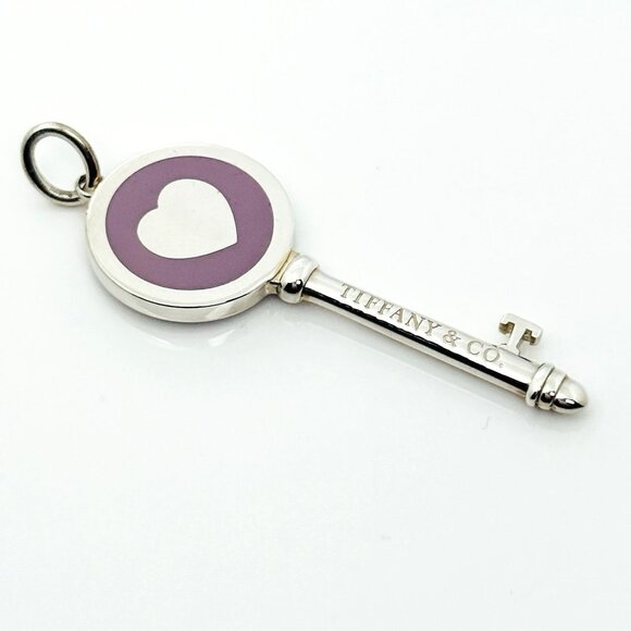Tiffany & Co Purple Mauve Enamel Heart Key Pendant in Sterling Silver - Picture 1 of 7